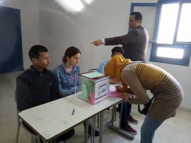 Capacitación sobre la ciudadanía responsable para docentes y nuevas prácticas de aprendizaje comunitario para estudiantes en Marruecos y Túnez