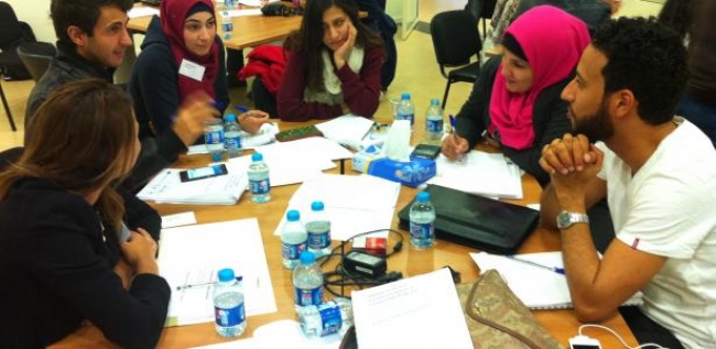 Líders juvenils es troben a Amman en el marc d'un programa de comunicació i lideratge