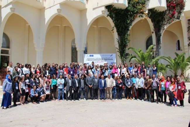 Organitzacions juvenils d'arreu del Mediterrani es troben a Tunísia per a afrontar el racisme
